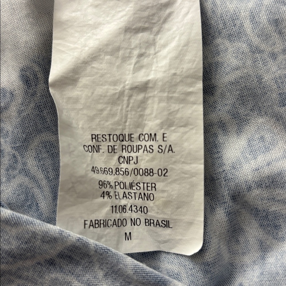 Le Lis Blanc Women’s Top Blouse
White with blue print - Picture 6 of 6